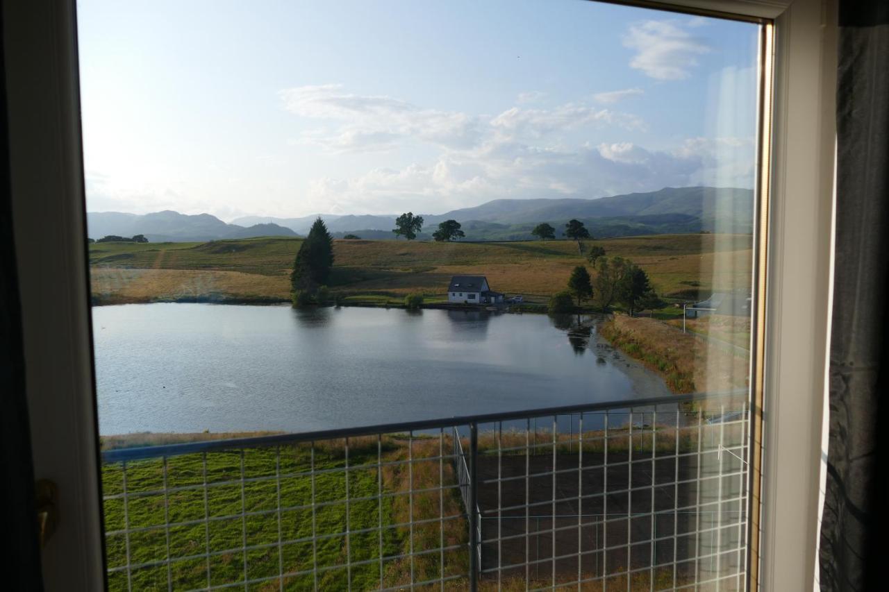 Apartamento The Annexe At Loch View Farm Crieff Exterior foto